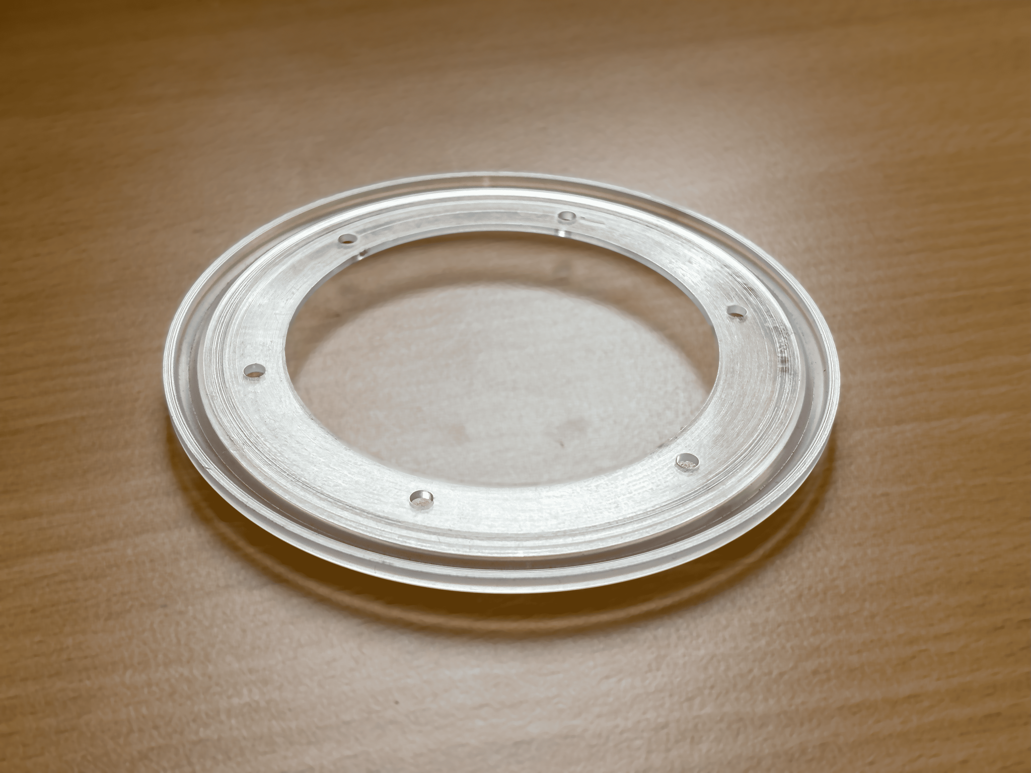 изделие от пластмаса